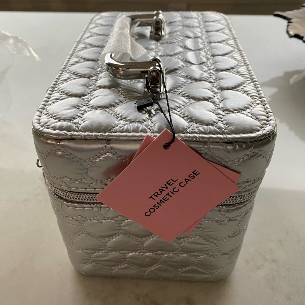 Juicy Couture Makeup Travel Bag BOUTIQUE Case Mirror Cosmetic Train Case Silver - Picture 5 of 11